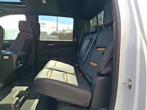 2026 GMC Sierra 2500 AT4