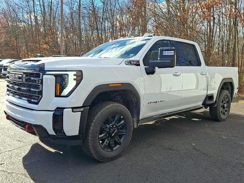 2026 GMC Sierra 2500 AT4