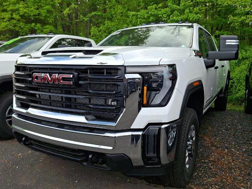 White 2026 GMC Sierra 3500 Pro