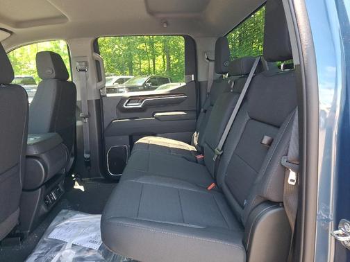 Blue 2026 GMC Sierra 1500 Elevation