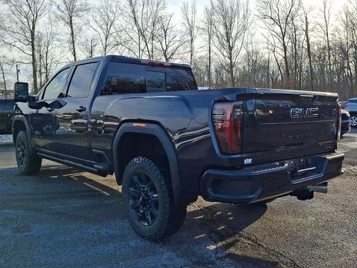 2026 GMC Sierra 2500 AT4