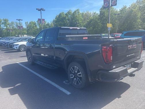 Titanium 2023 GMC Sierra 1500 AT4