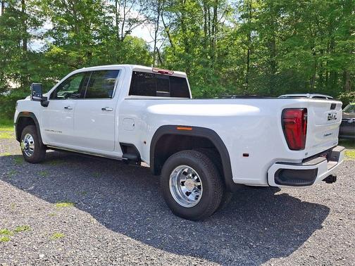 2025 GMC Sierra 3500 Denali Ultimate