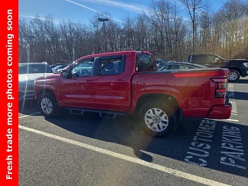 2022 Nissan Frontier SV