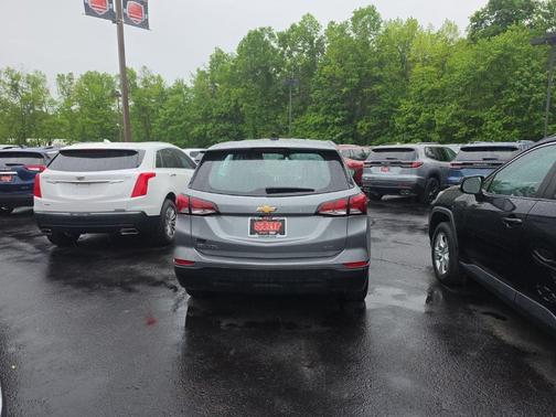 Sterling Gray Metallic 2023 Chevrolet Equinox LS