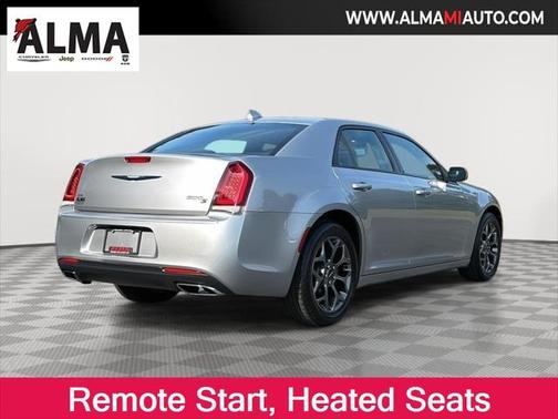 2018 Chrysler 300 300S AWD