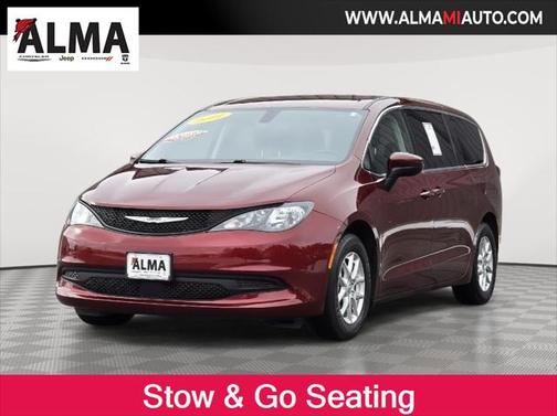 2022 Chrysler Voyager LX