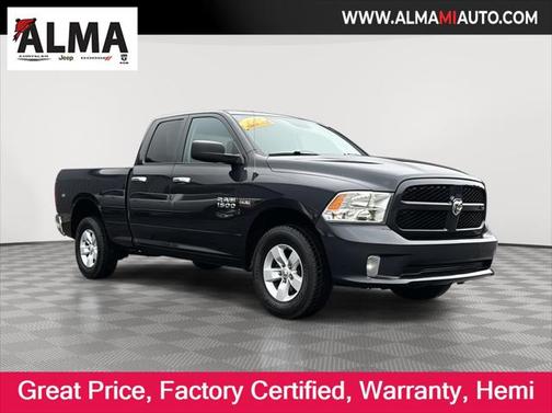 2018 RAM 1500 Express Quad Cab 4x4 64' Box