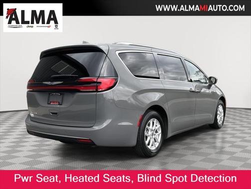 2021 Chrysler Pacifica Touring L