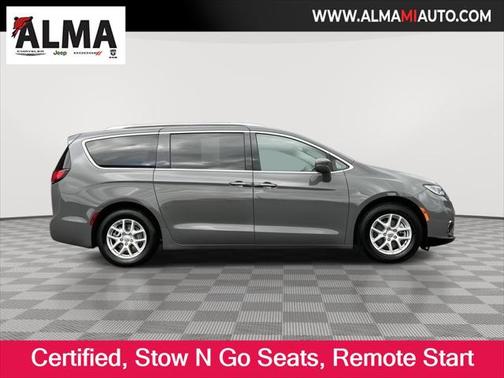 2021 Chrysler Pacifica Touring L