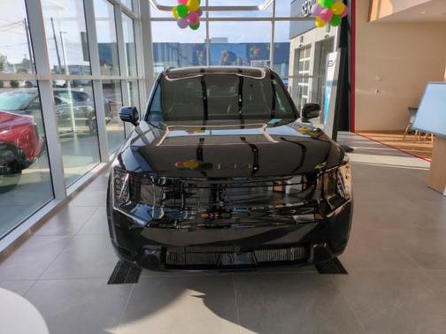 Ebony Black 2026 Kia EV9 Land