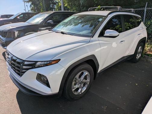 Quartz White 2022 Hyundai TUCSON SEL