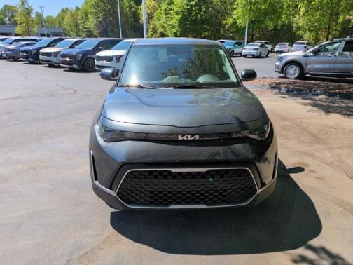 Gravity Gray 2025 Kia Soul LX