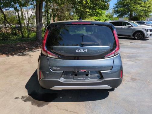 Gravity Gray 2025 Kia Soul LX