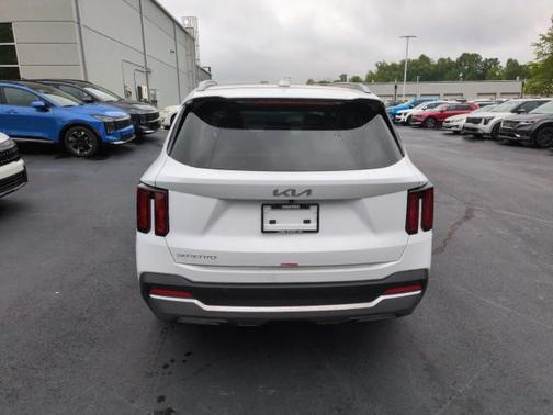 Glacial White Pearl 2026 Kia Sorento S