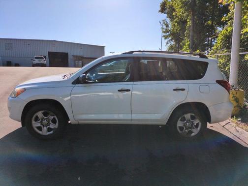 Super White 2010 Toyota RAV4 Base