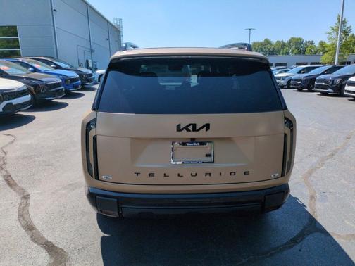 BROWN 2027 Kia Telluride Hybrid X-Line SX