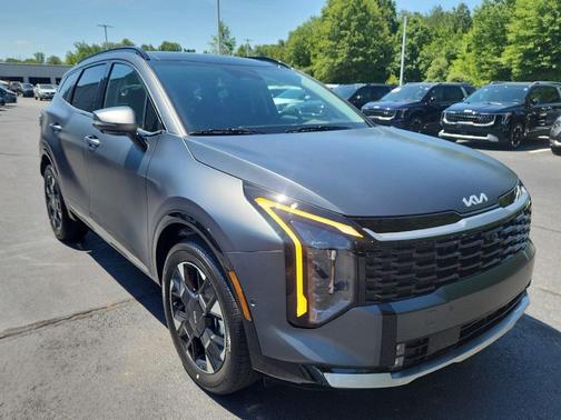 Matte 2026 Kia Sportage Hybrid SX-Prestige