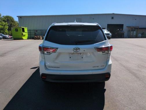 Blizzard Pearl 2016 Toyota Highlander Limited
