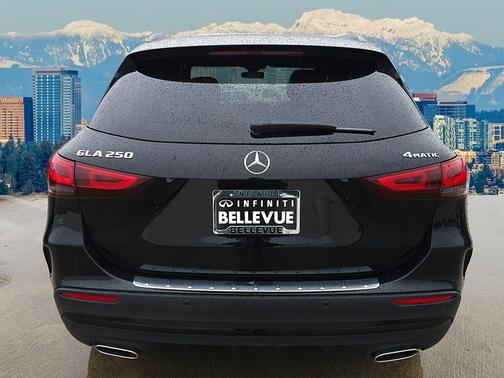 2023 Mercedes-Benz GLA 250 Base 4MATIC