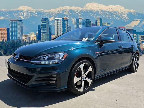 2018 Volkswagen Golf GTI 2.0T S 4-Door