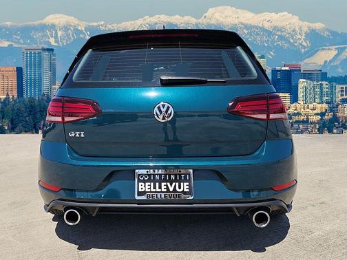 2018 Volkswagen Golf GTI 2.0T S 4-Door