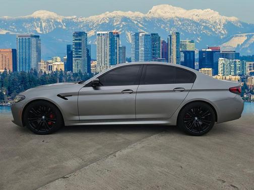 Donington Gray Metallic 2021 BMW M5 Base