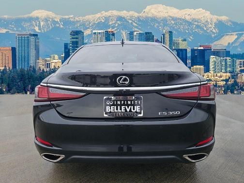 2022 Lexus ES 350 Base