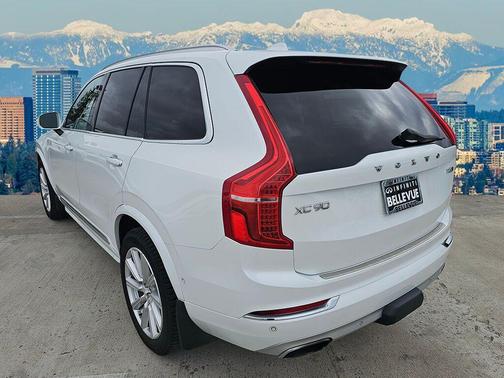2017 Volvo XC90 T6 Inscription