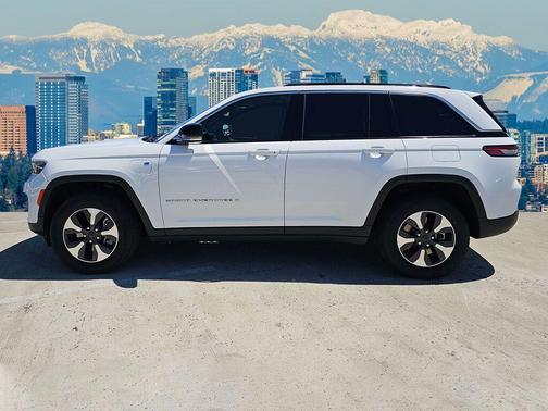 2024 Jeep Grand Cherokee 4xe Base
