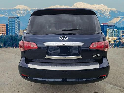 2017 INFINITI QX80 Base