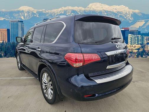 2017 INFINITI QX80 Base