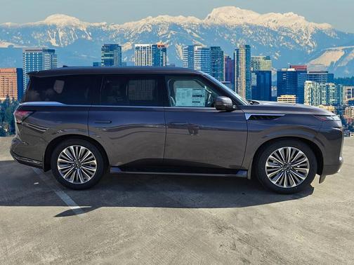 2025 INFINITI QX80 Luxe