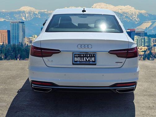 2023 Audi A4 45 S line Premium Plus