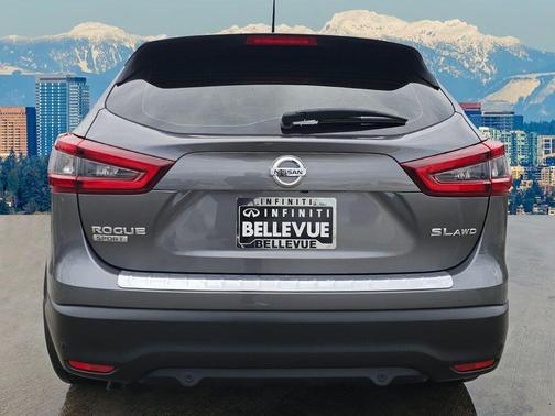 2022 Nissan Rogue Sport SL