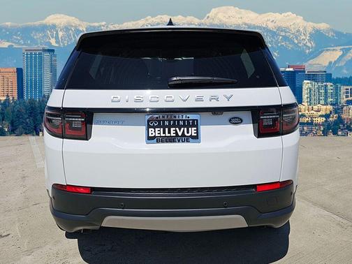 2023 Land Rover Discovery Sport SE
