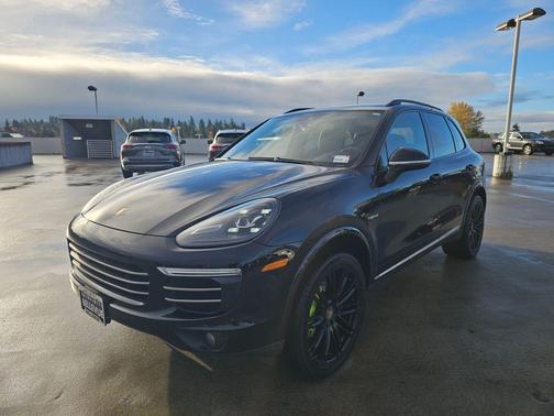 2017 Porsche Cayenne S