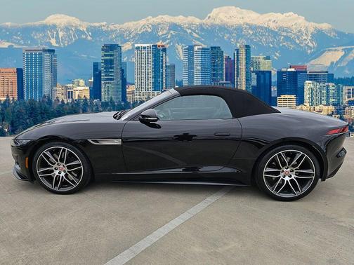 2021 Jaguar F-TYPE R-Dynamic
