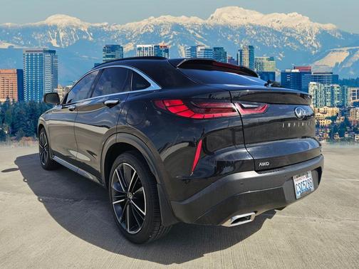 Black Obsidian 2022 INFINITI QX55 LUXE