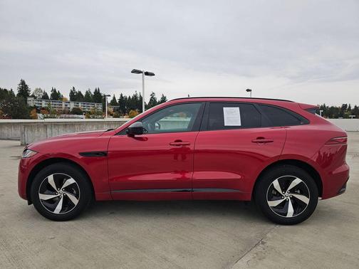 2024 Jaguar F-PACE P250 R-Dynamic S