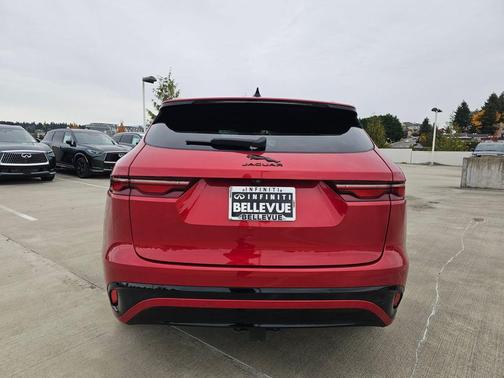 2024 Jaguar F-PACE P250 R-Dynamic S