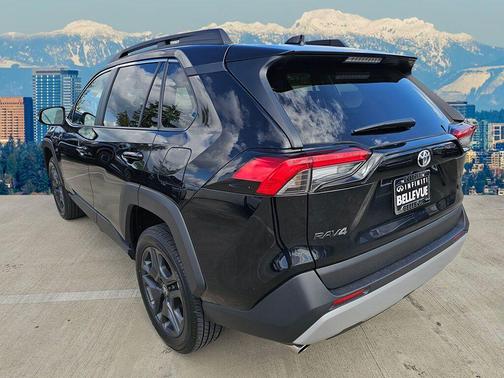 2024 Toyota RAV4 Adventure