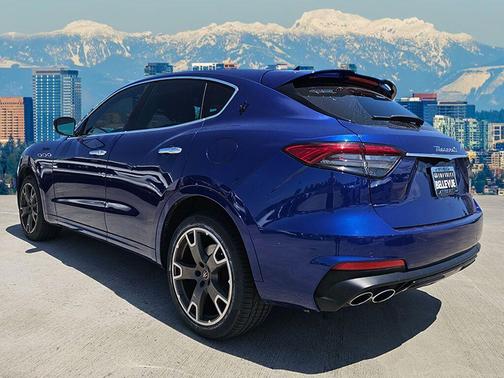 2023 Maserati Levante Modena
