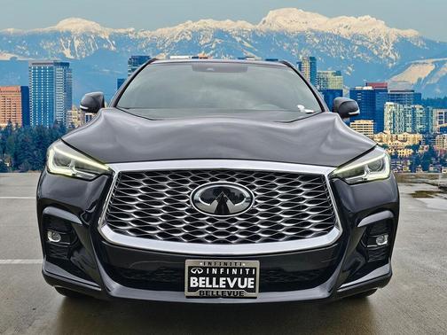 2023 INFINITI QX55 LUXE