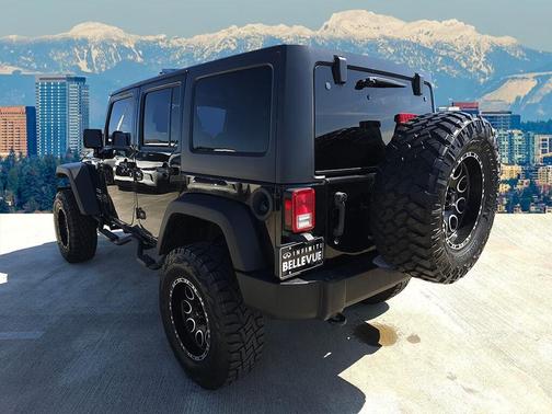 2013 Jeep Wrangler Unlimited Sport