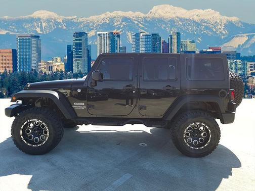 2013 Jeep Wrangler Unlimited Sport