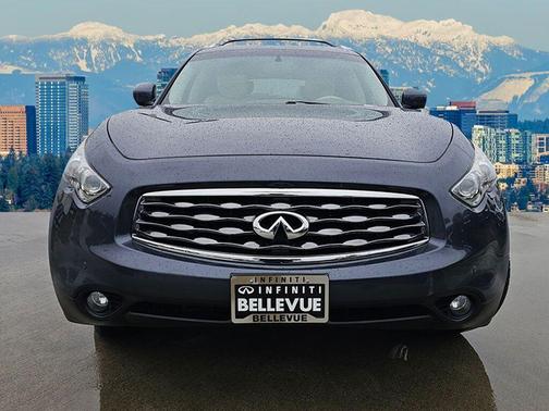 2010 INFINITI FX35 Base