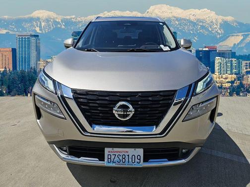 2021 Nissan Rogue Platinum