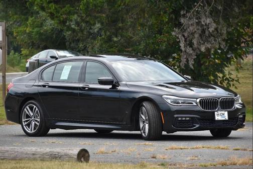 2018 BMW 750 xDrive