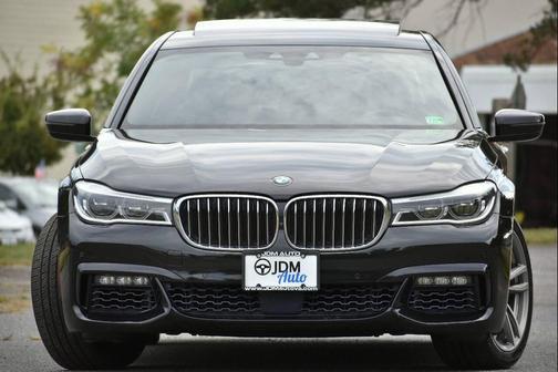 2018 BMW 750 xDrive